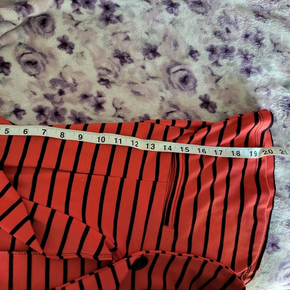 2B bebe Striped Blazer - Picture 8 of 9